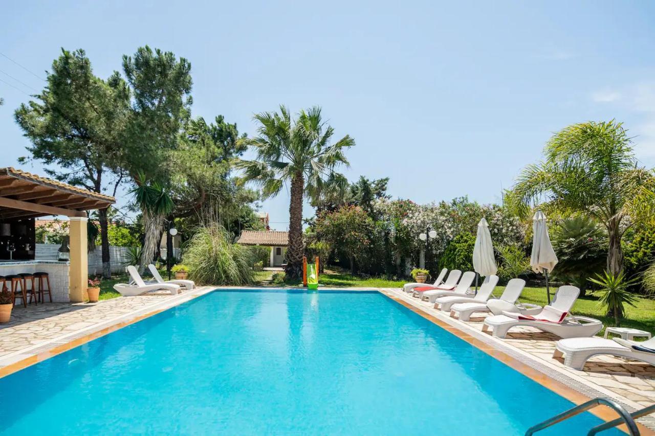 אגיוס גיורגיוס St. George Villa מראה חיצוני תמונה