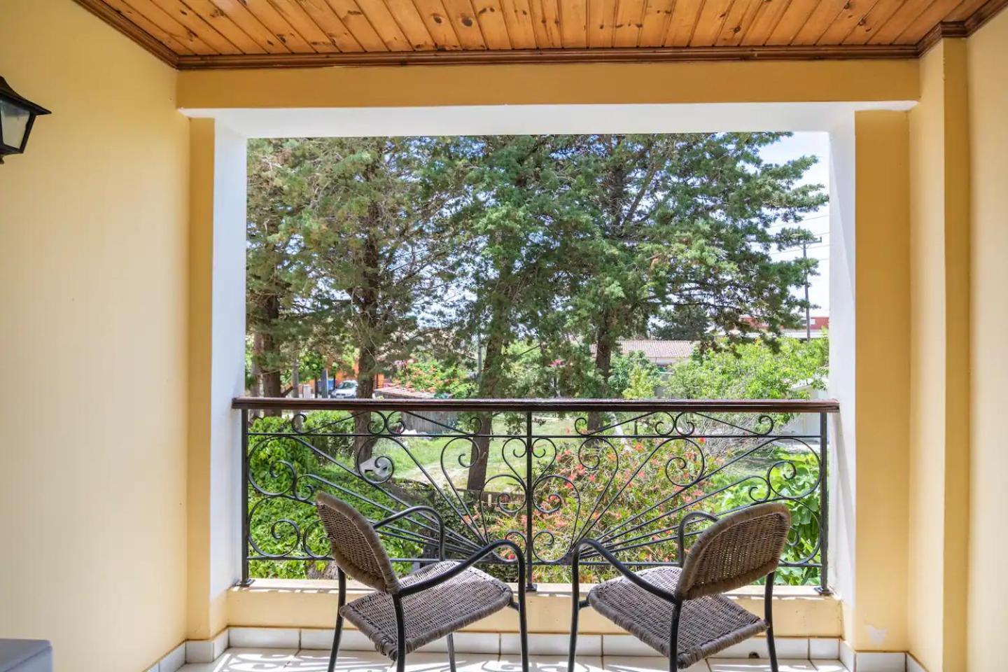 אגיוס גיורגיוס St. George Villa מראה חיצוני תמונה