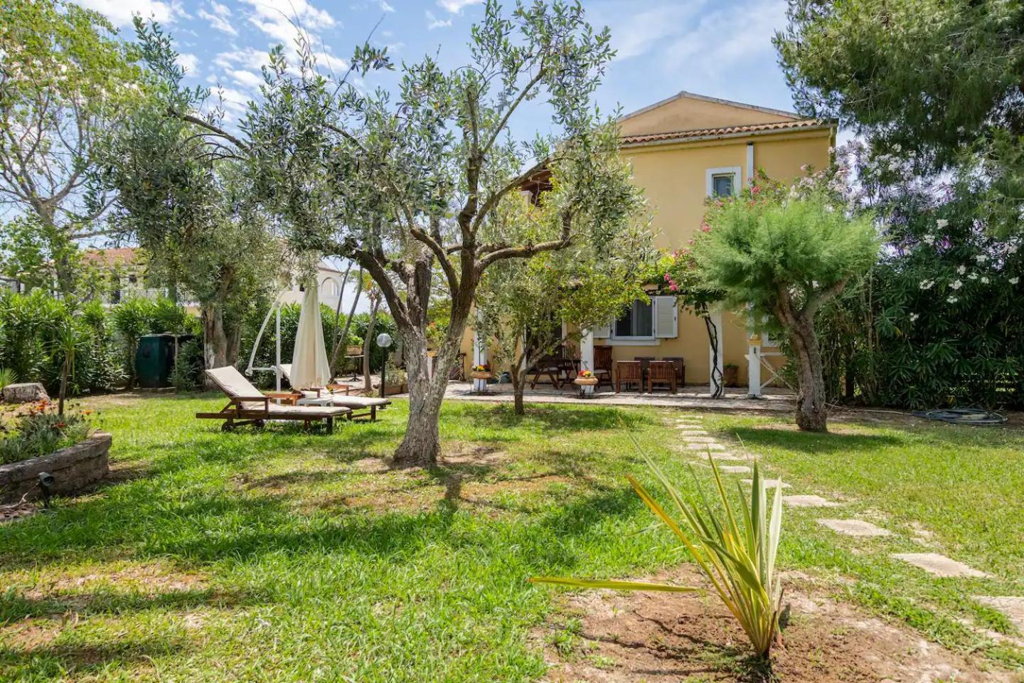 אגיוס גיורגיוס St. George Villa מראה חיצוני תמונה