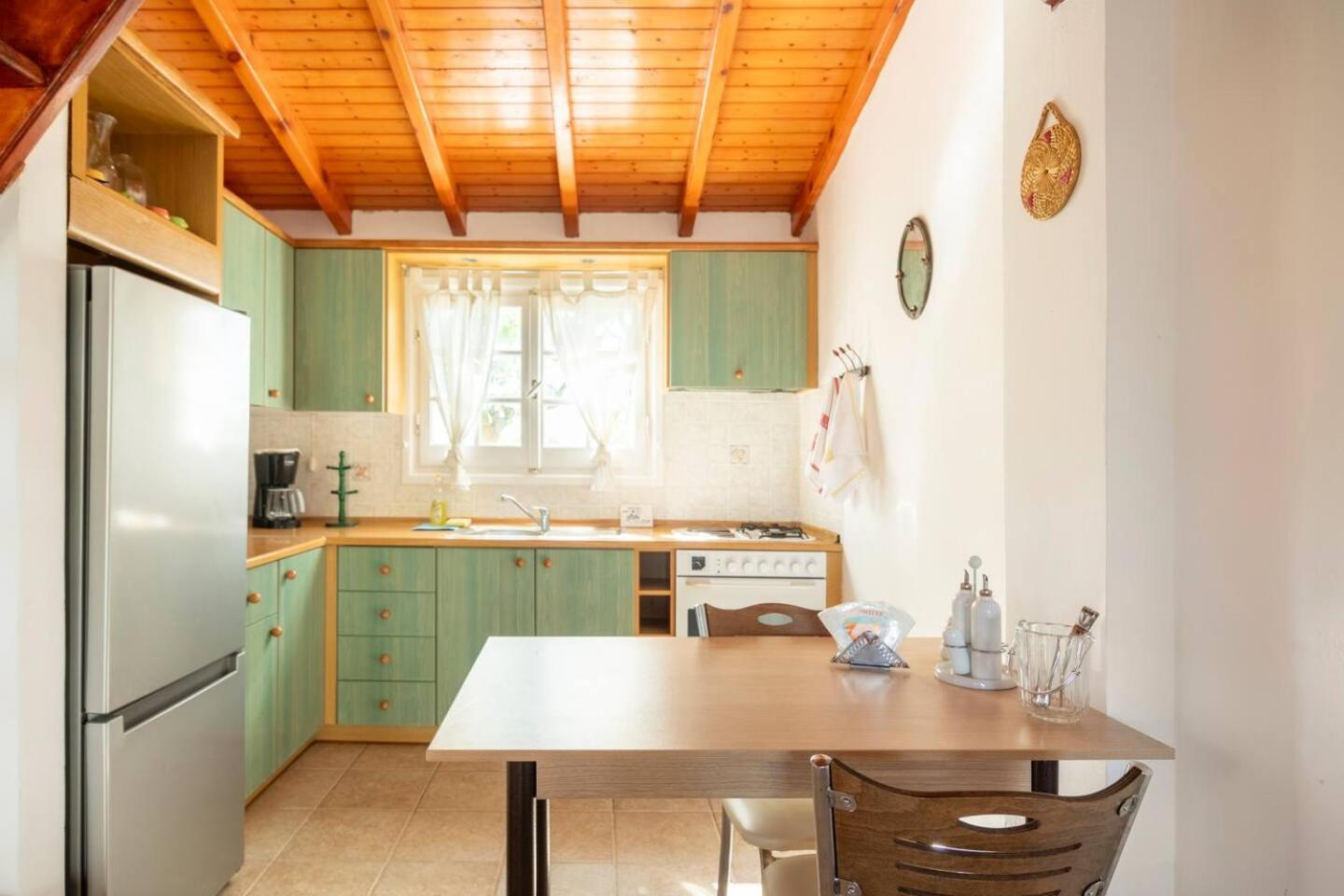 אגיוס גיורגיוס St. George Villa מראה חיצוני תמונה