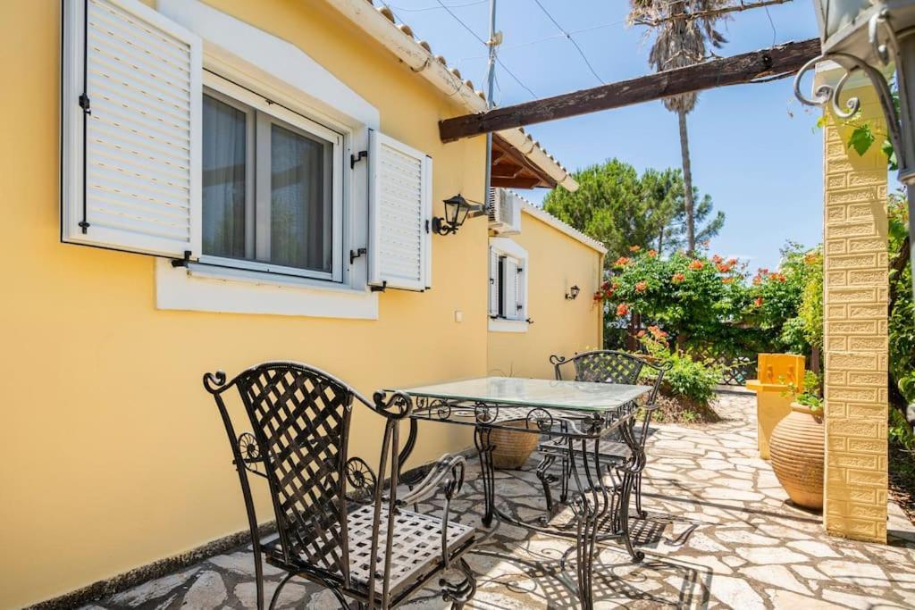 אגיוס גיורגיוס St. George Villa חדר תמונה